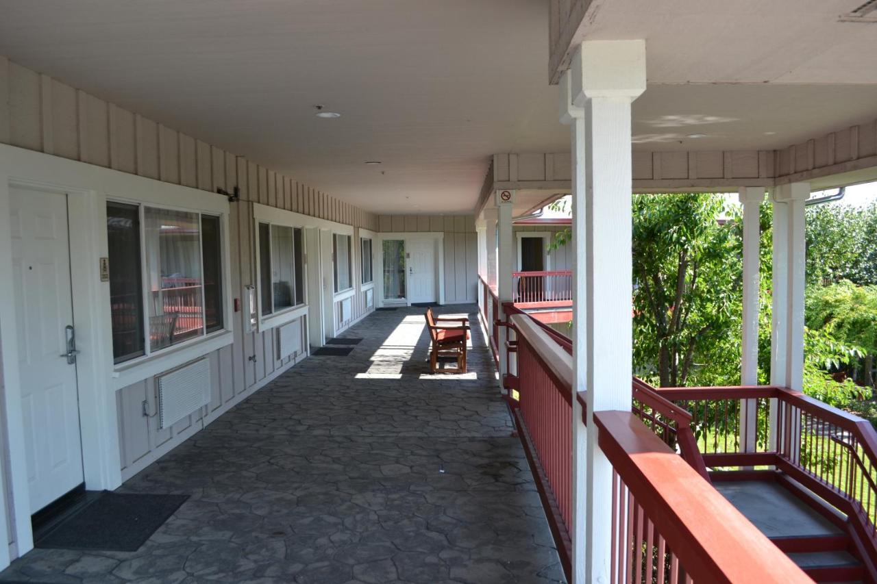 Sebastopol Inn Exterior foto